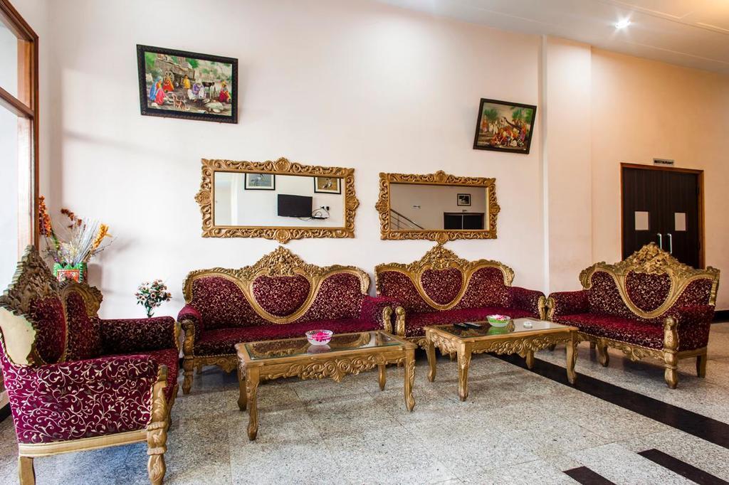Geetanjali Hotel & Motel Баратпур Екстериор снимка